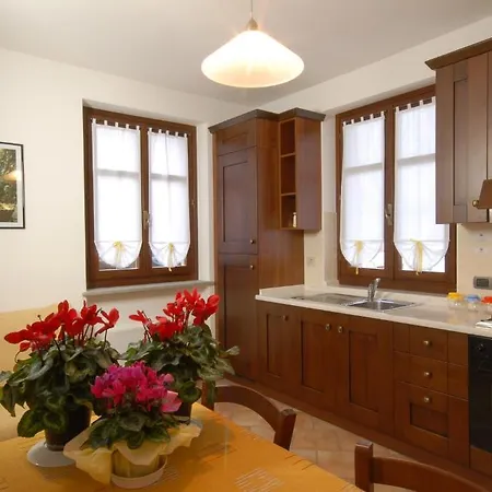 Alloggio per agriturismo I Grappoli Serralunga d'Alba